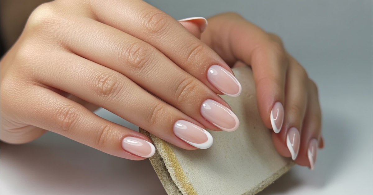 20+ Beautiful Chic Nails You Will…